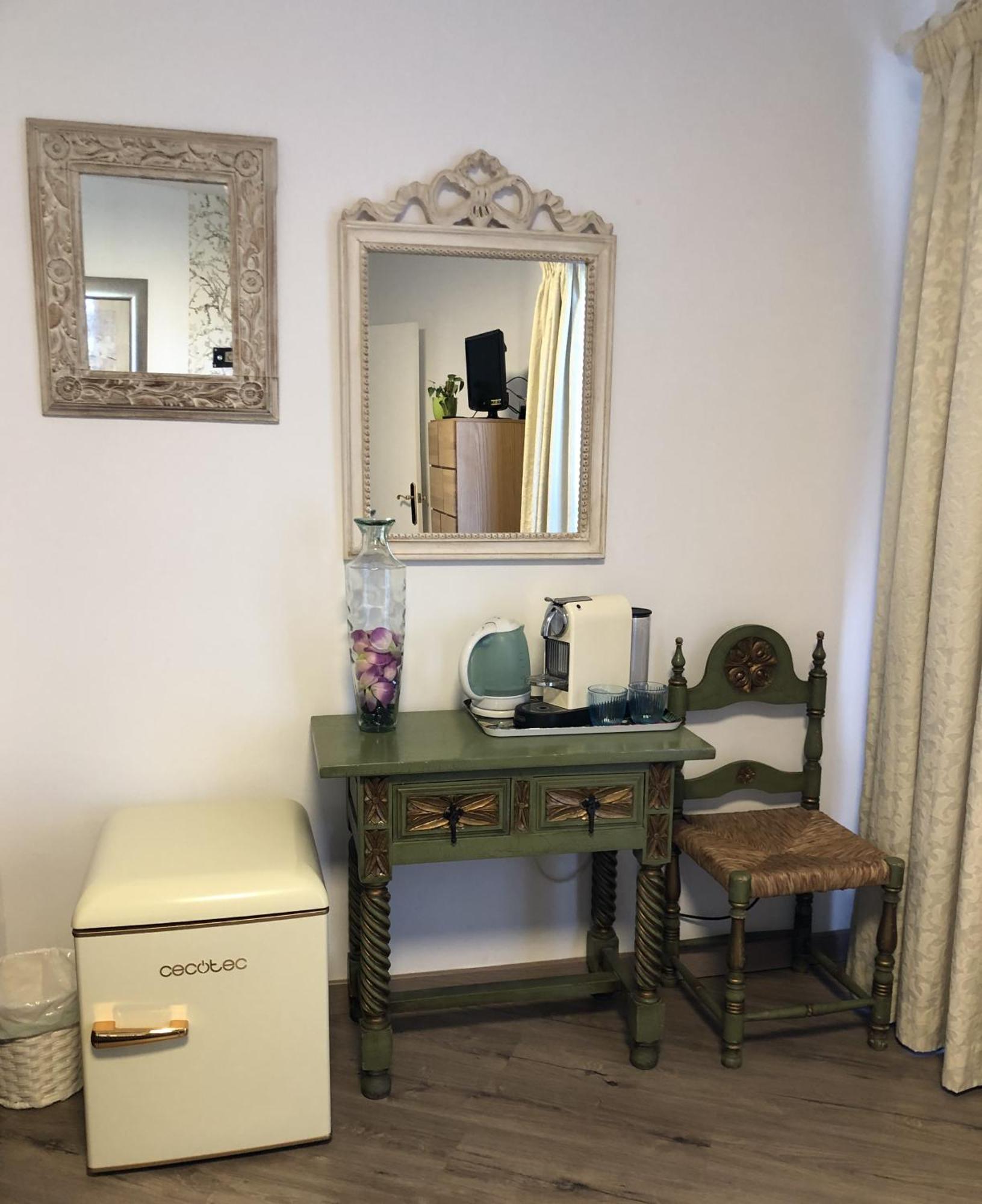 Habitacion Deluxe Con Bano Privado En Atalaya Apartagolf, Εστεπόνα Εξωτερικό φωτογραφία